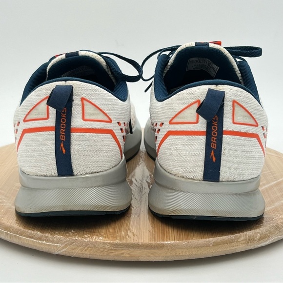 Brooks Running Men’s Levitate 5 White Orange Navy Size 13 - Picture 8 of 15
